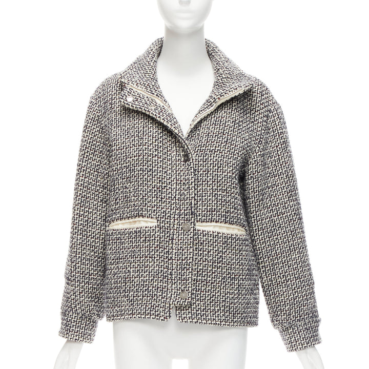 CHANEL Reversible black white wool tweed CC logo padded puffer jacket FR36 S