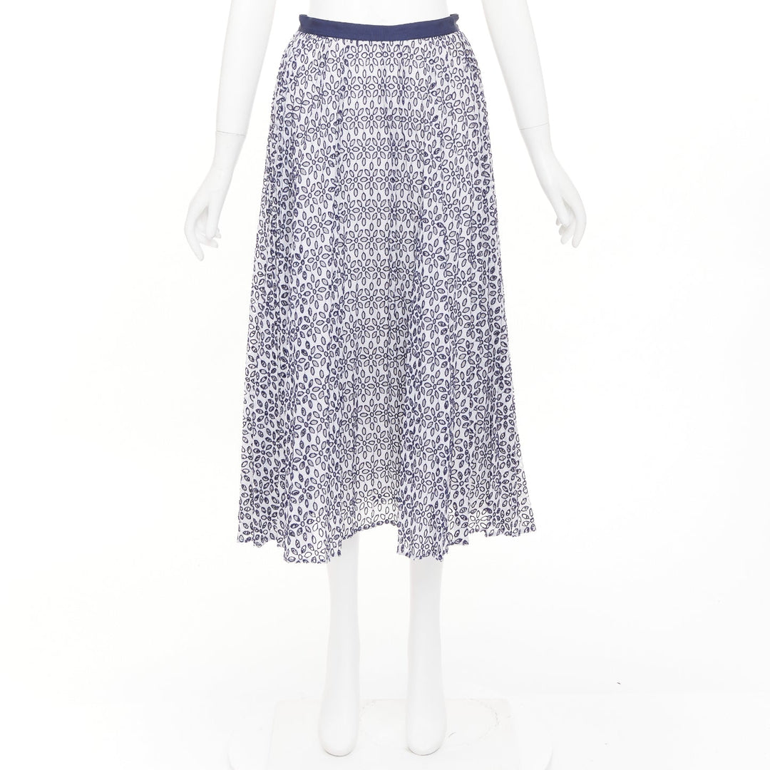 OSCAR DE LA RENTA S17 navy white cotton eyelet floral embroidered skirt XS US0