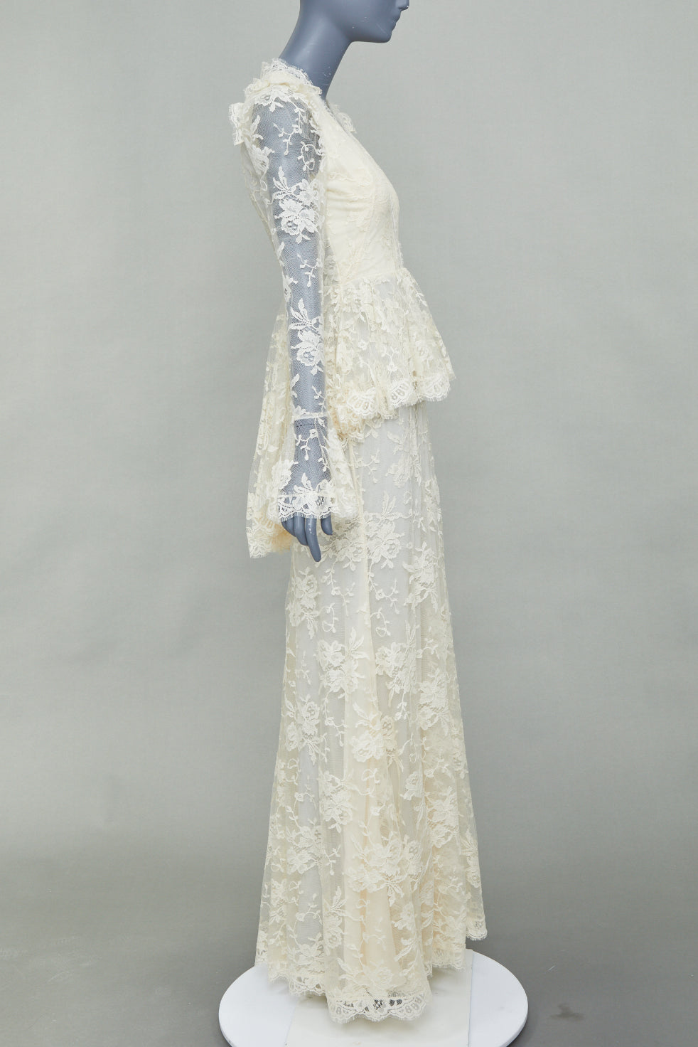 rare ALEXANDER MCQUEEN 2019 Bridal ivory floral lace peplum maxi gown IT40 S
