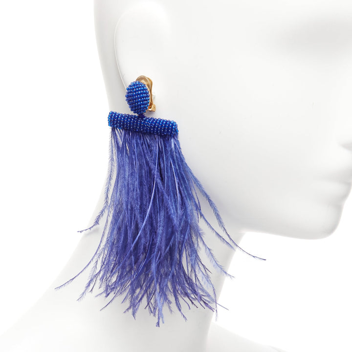 OSCAR DE LA RENTA blue ostrich feather beaded statement clip on earrings pair