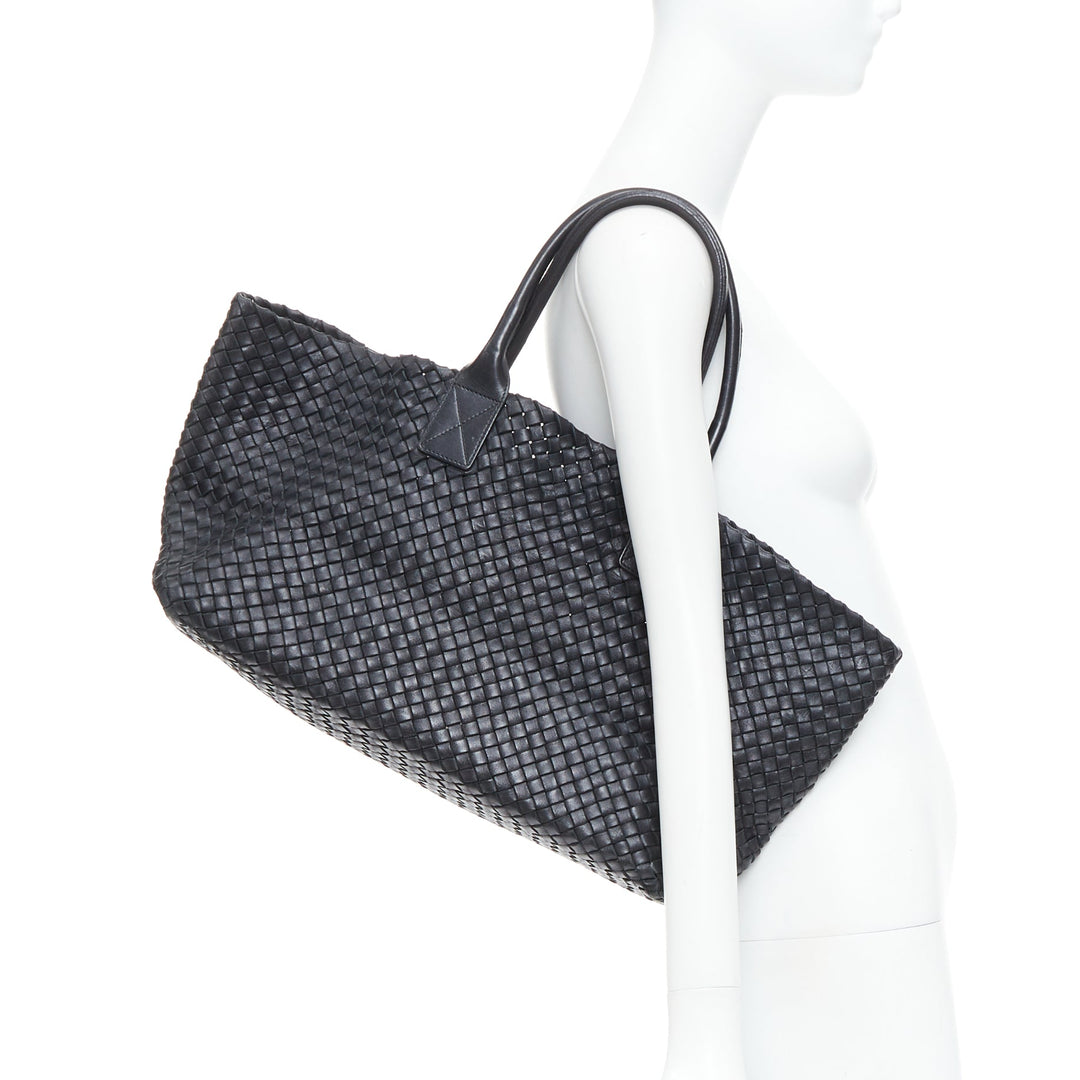 BOTTEGA VENETA 2012 Limited Edition Cabat black intrecciato tote bag