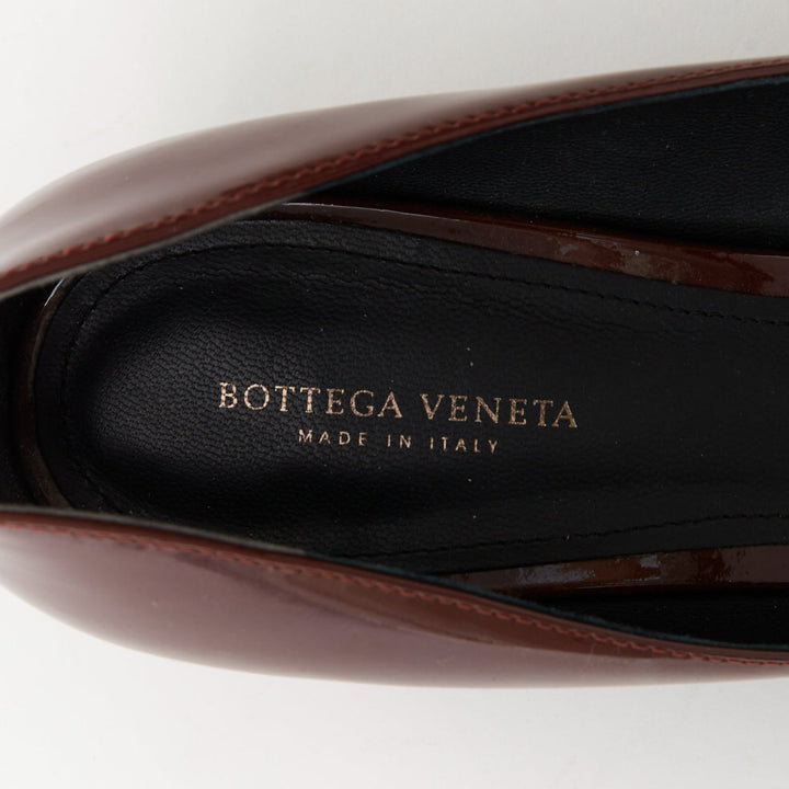 BOTTEGA VENETA burgundy patent leather intrecciato square toe block pumps EU37