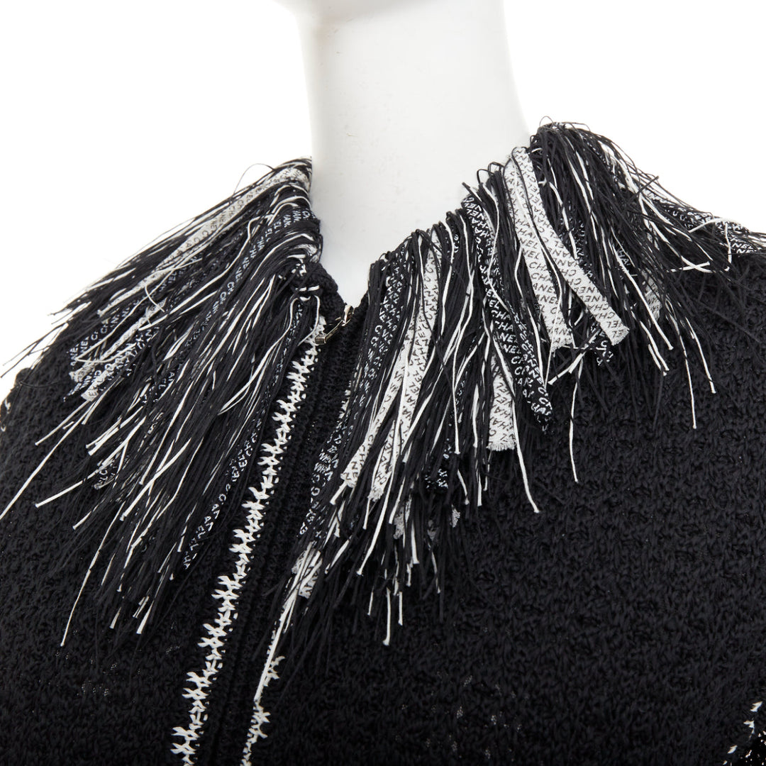 CHANEL 17P Runway ribbon trim fringe tweed sleeveless gilet vest jacket FR38 M
