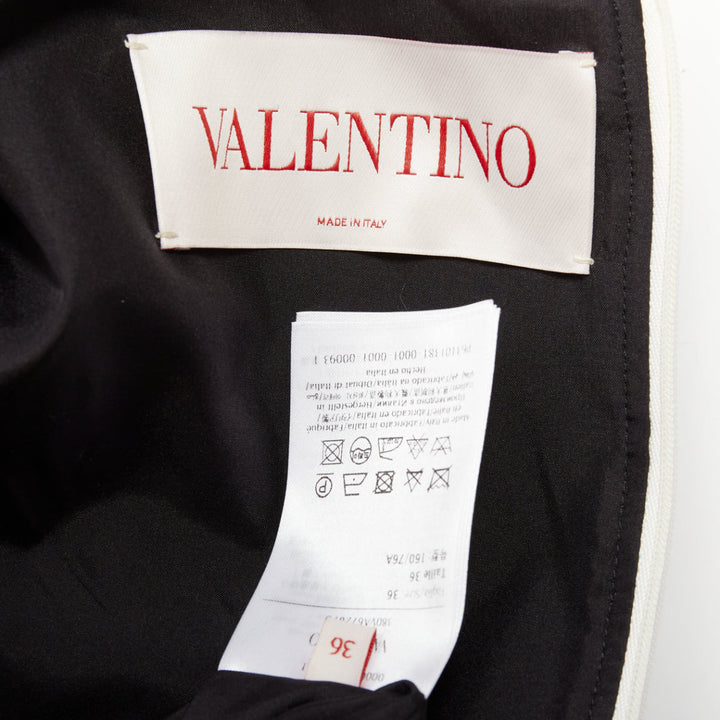 VALENTINO 2023 Strhype Crepe Couture cream black wool chevron dress IT36 XXS