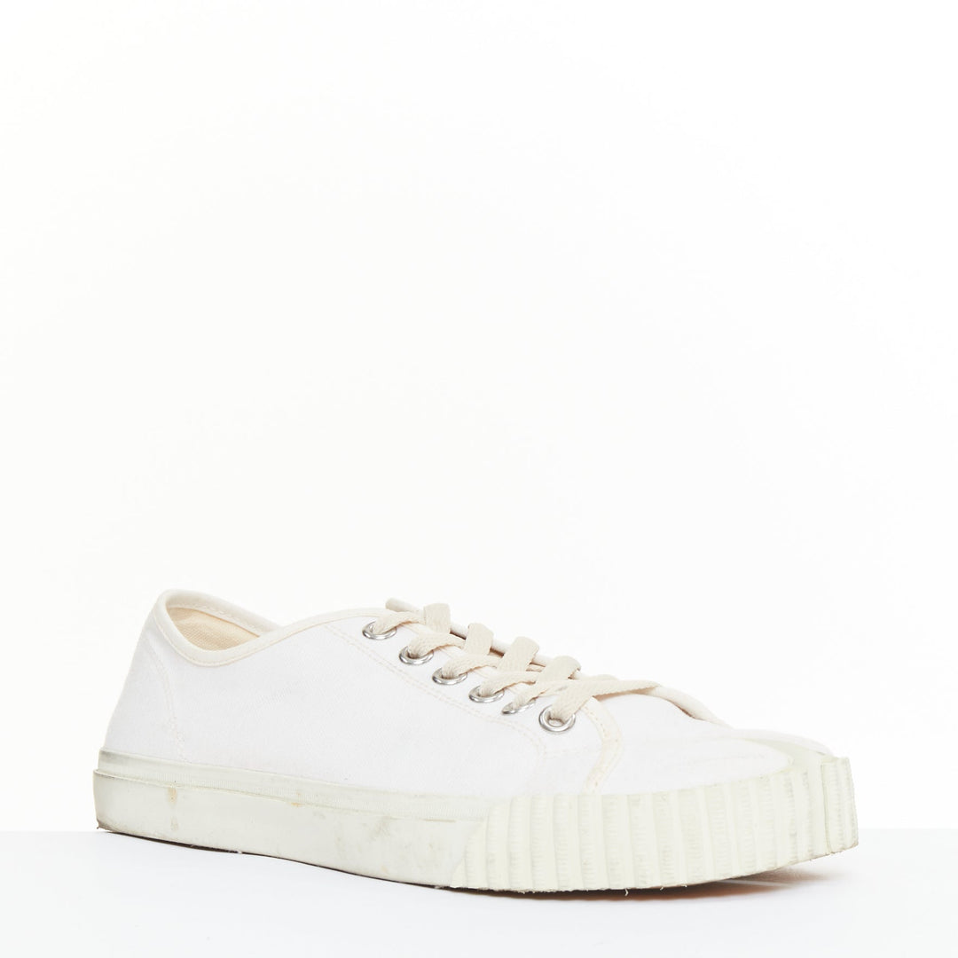 MAISON MARGIELA Tabi white canvas off-white laced low top sneakers EU41