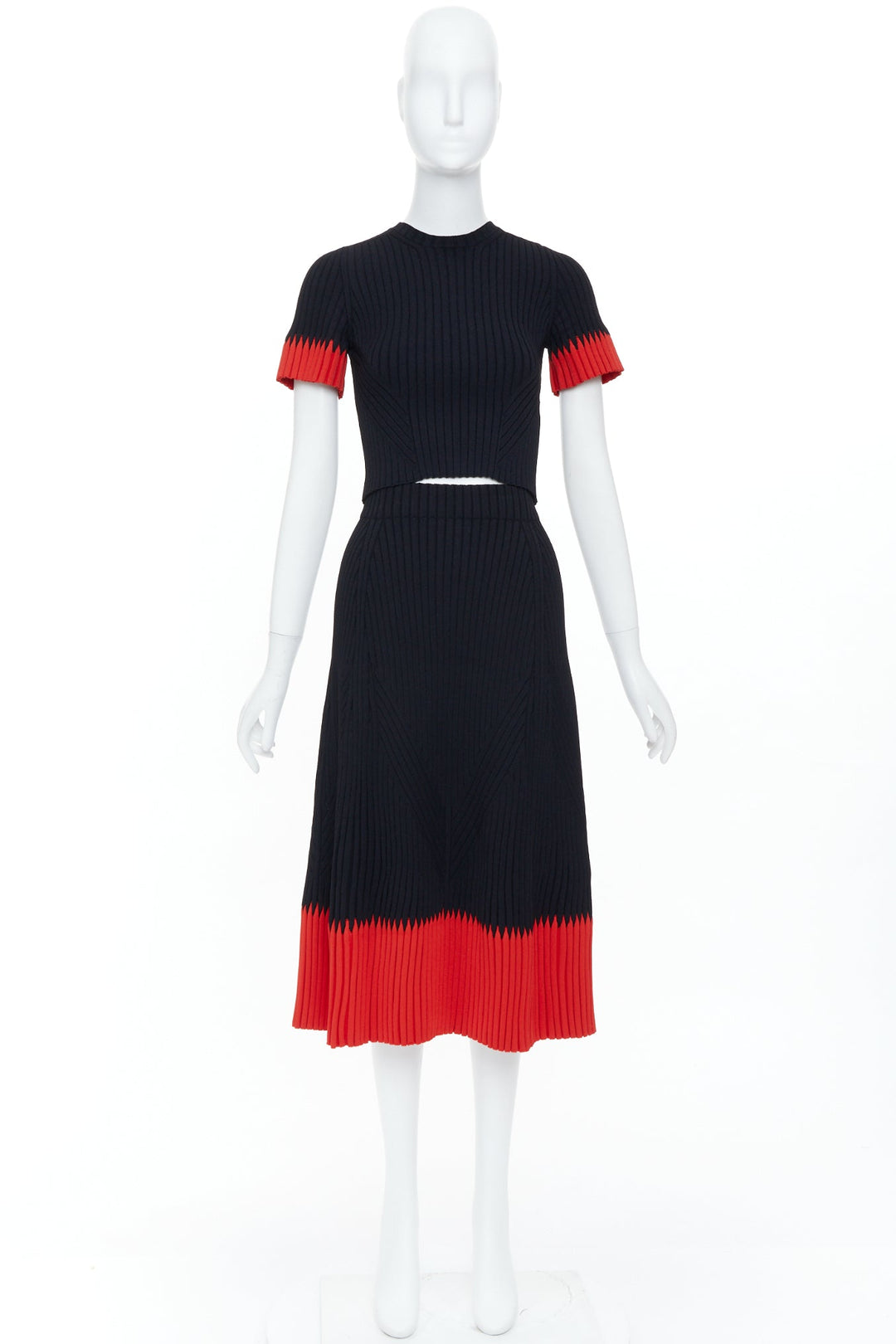 ALEXANDER MCQUEEN 2018 black red chevron bicolor rib knit crop top skirt set XS