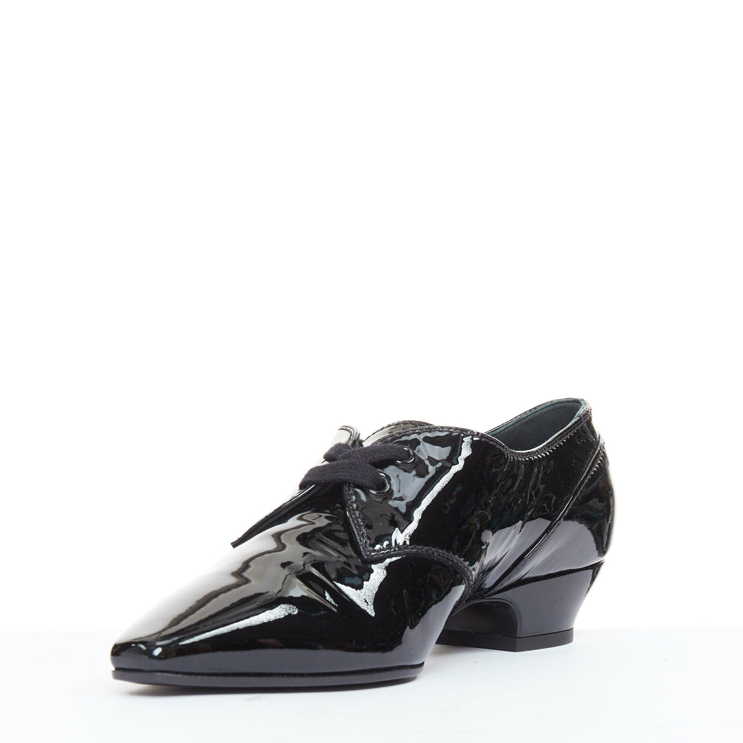 CHANEL 2018 Runway Forest Fairies black patent pointed square toe oxford EU37.5