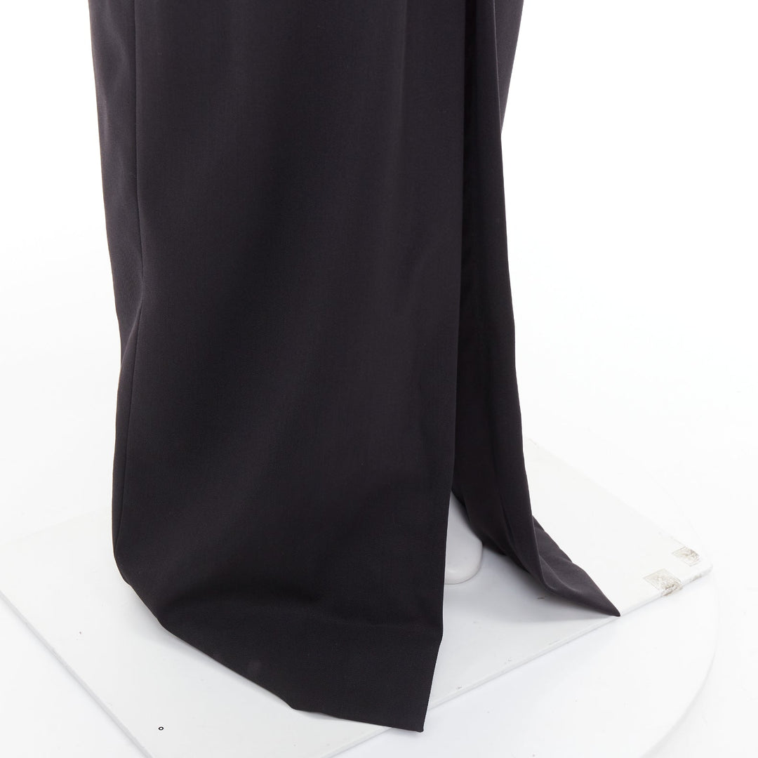 ALEXANDRE VAUTHIER COUTURE AW2018 Runway black high open back slit front gown