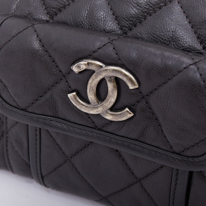 CHANEL Small Casual Riviera Zip black leather ruthenium CC chain shoulder bag