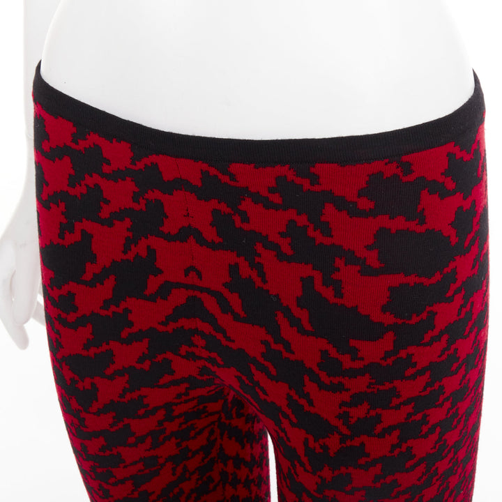 ALEXANDER MCQUEEN Vintage 2009 Horn Plenty red houndstooth wool knit leggings XS