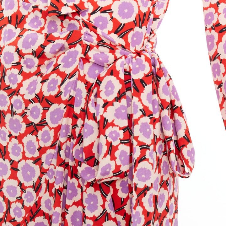 DIANE VON FURSTENBERG Carla  100% silk  red purple floral wrap dress US2 S