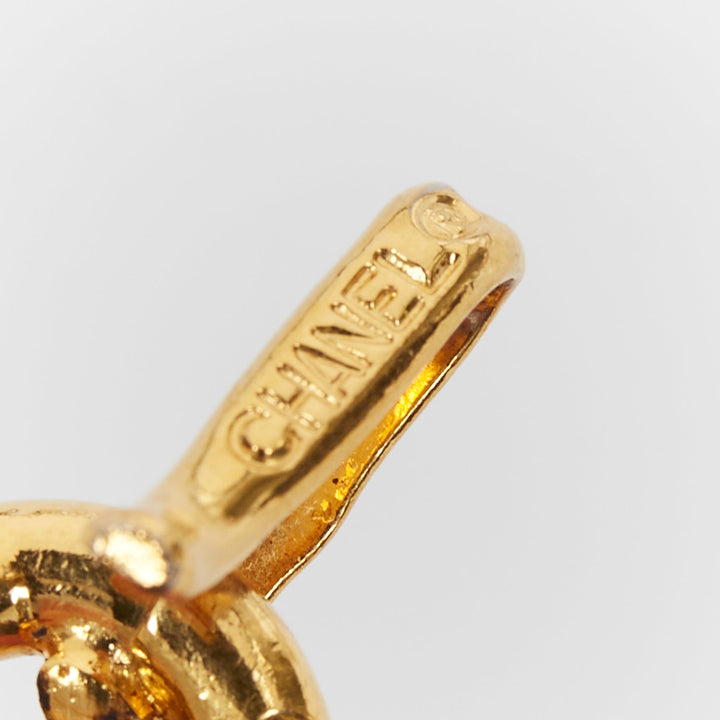 CHANEL1994 Vintage  gold plated CC ID plate 31 Rue Cambon coin chain belt
