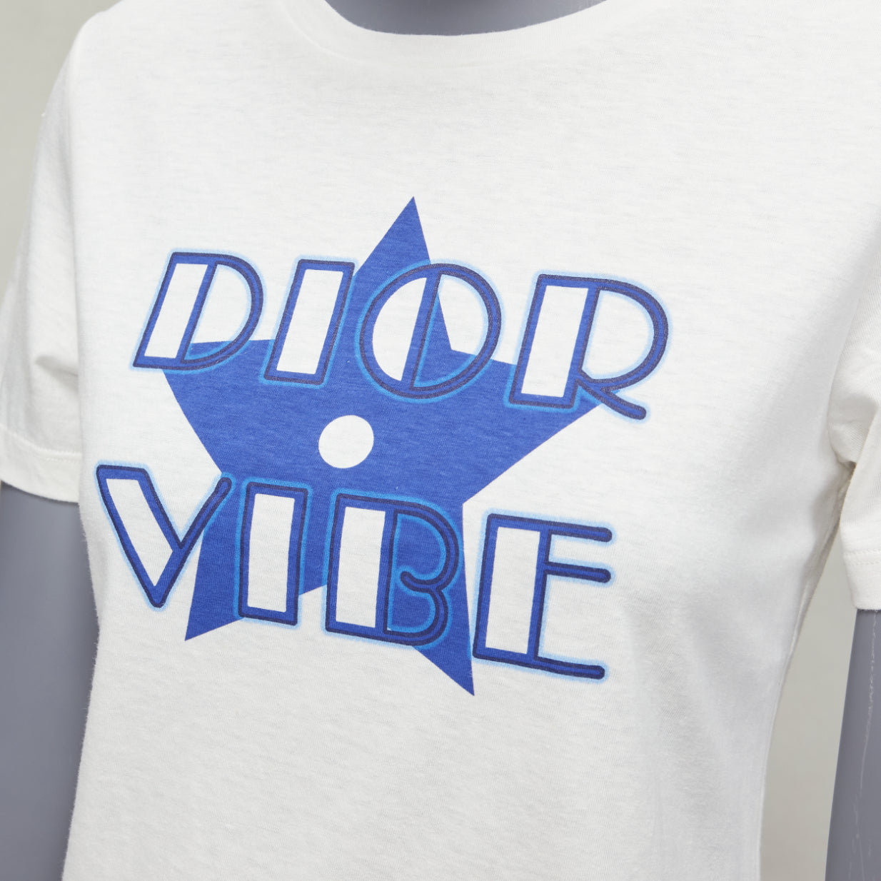 Dior Vibe Tシャツ Dior T-Shirt XS: Dior Vibe Graphic Tee