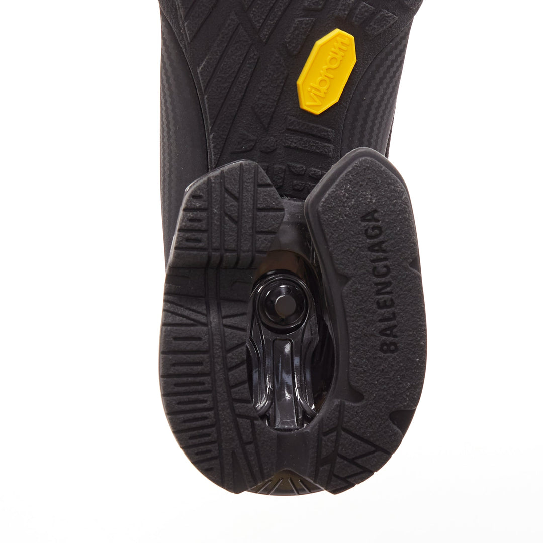 BALENCIAGA Vibram Toe black technical 5-toe suspension heel sneakers EU37
