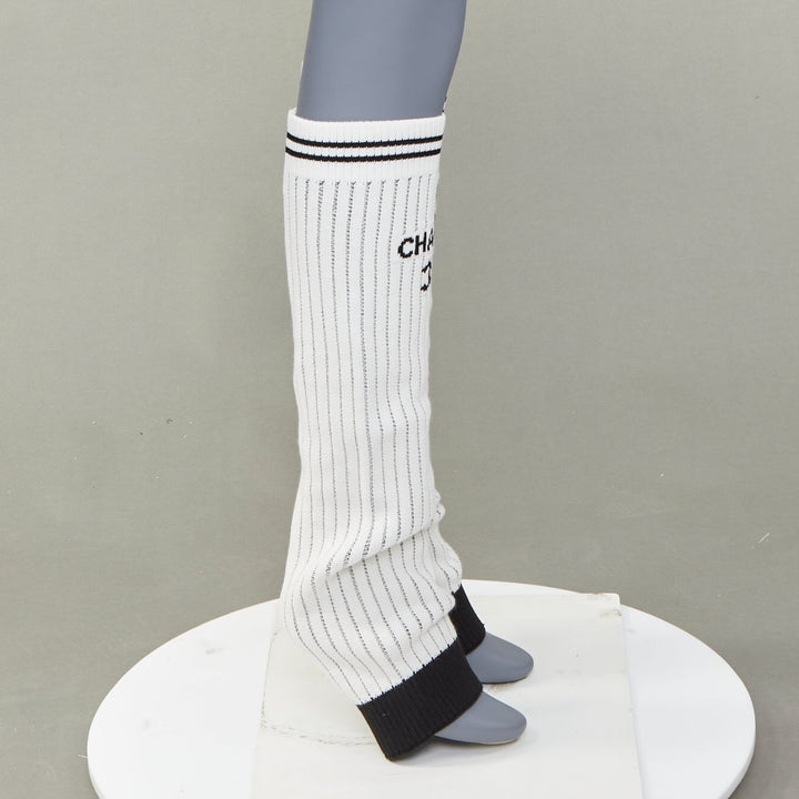 CHANEL 2024 Runway CC logo white black ribbed knit striped trim leg warmers OS