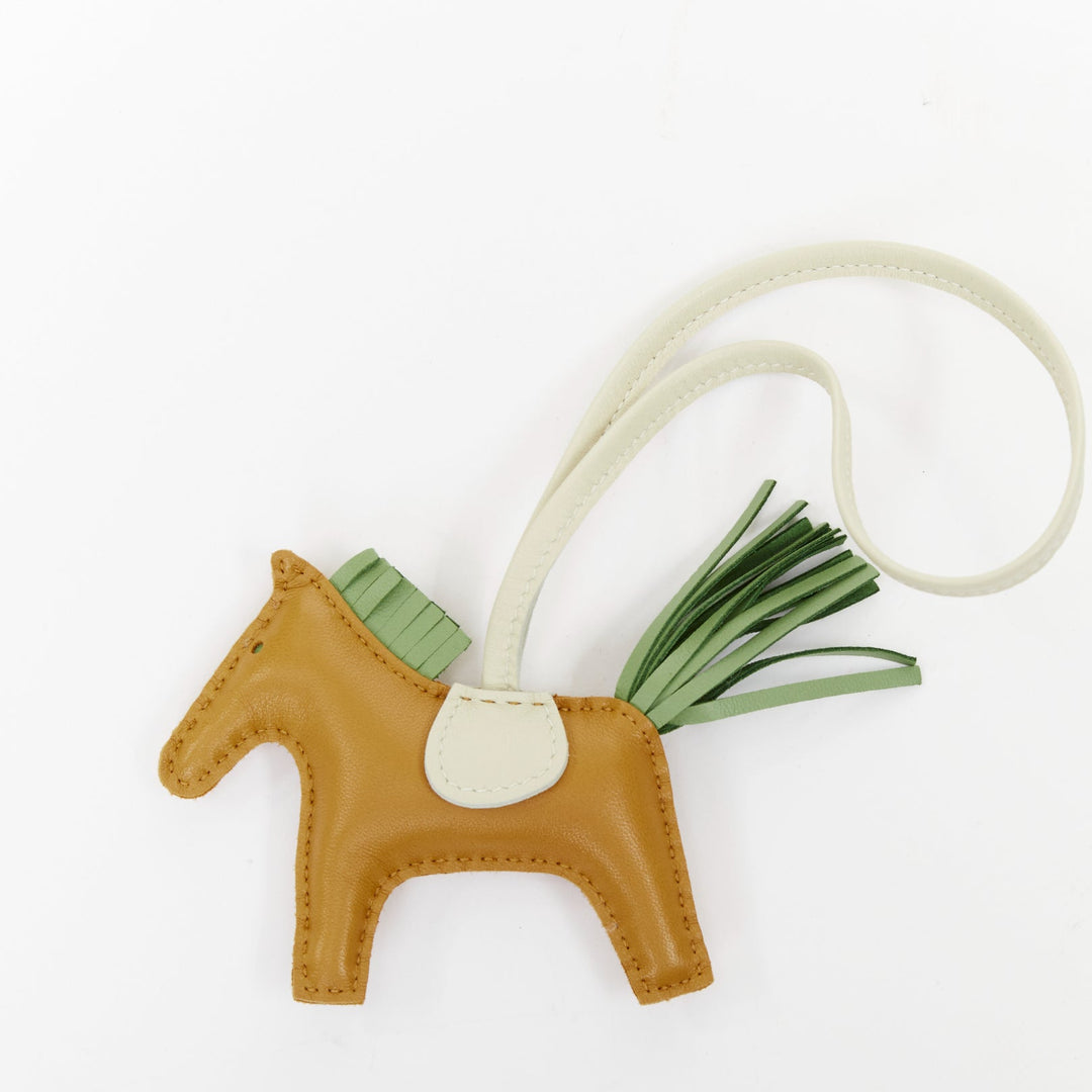 HERMES Rodeo PM sesame craie vert criquet lambskin leather horse bag charm
