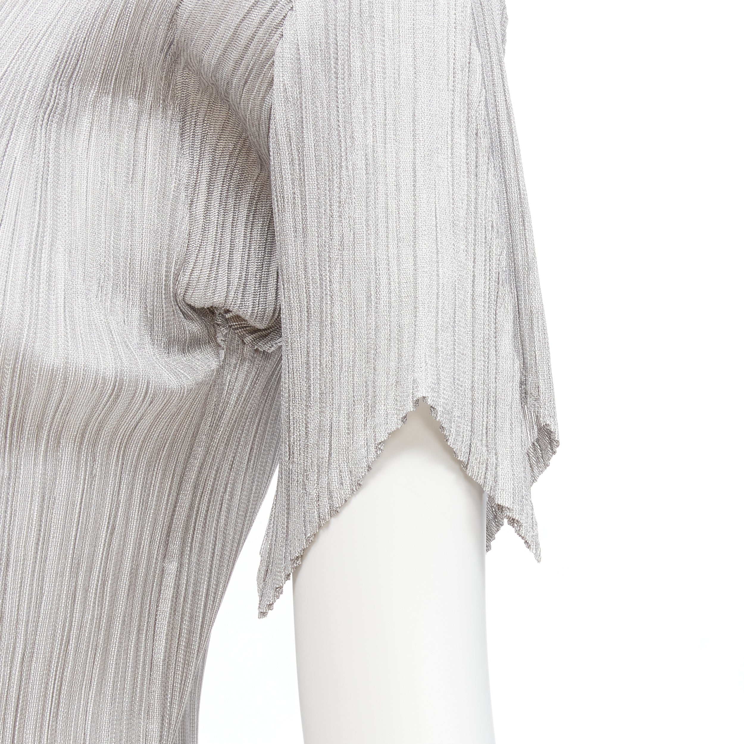 POSEY COLLAR TOP グレー Issey Miyake - Silver Women Casual Top | JHROP Preloved Luxury