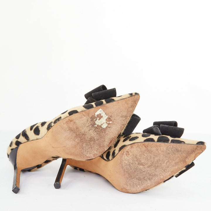 MANOLO BLAHNIK Vintage leopard print calf hair suede bow pointed toe pumps EU37