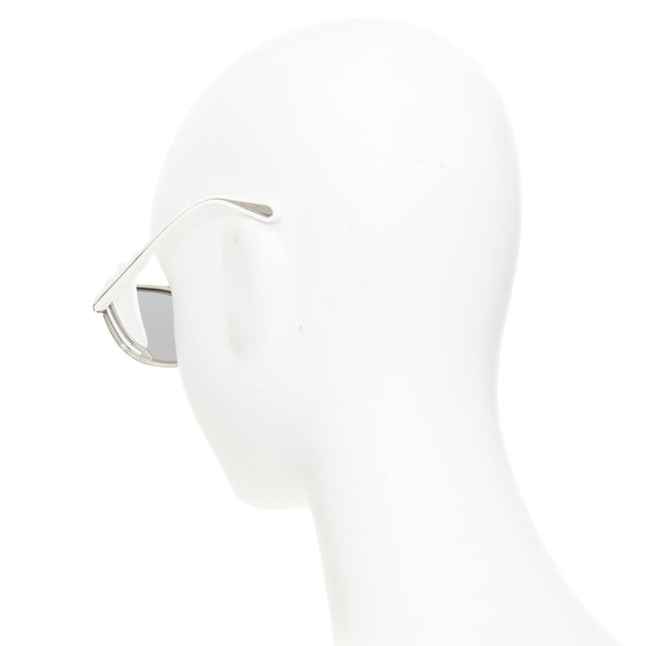 LINDA FARROW 2026 Baret Explorer LFL1631 white gold titanium shield sunglasses
