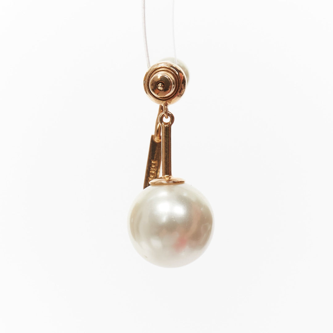 CHRTISTIAN DIOR Tribale gold J letter faux pearl dangling pin earring single