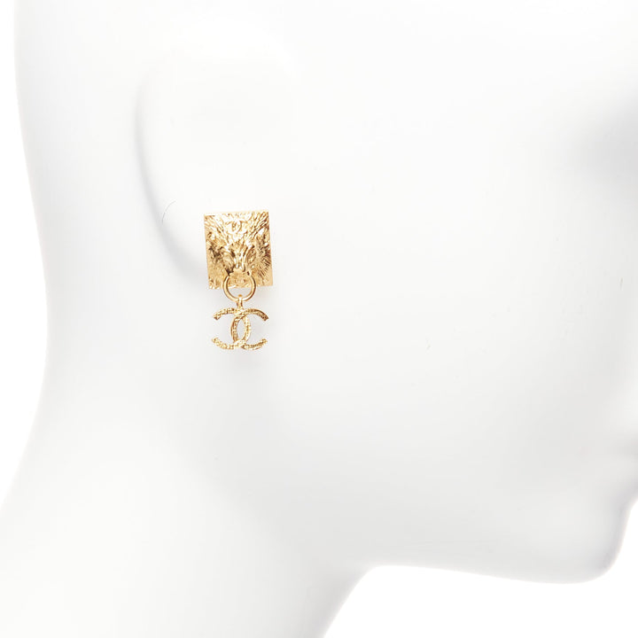 CHANEL G22A gold CC charm Lion Head square stud clip on earrings pair