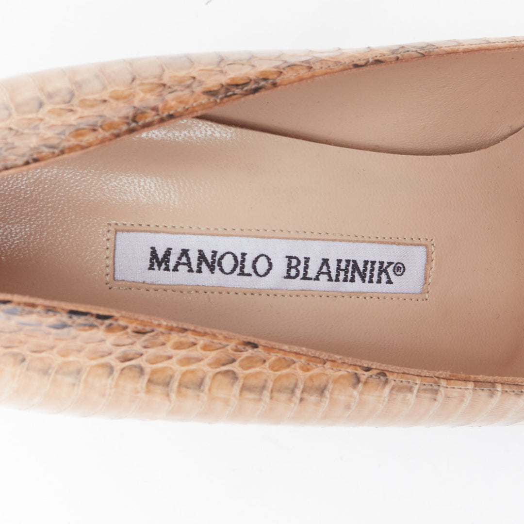 MANOLO BLAHNIK nude coated scaled leather slim heel pumps EU39