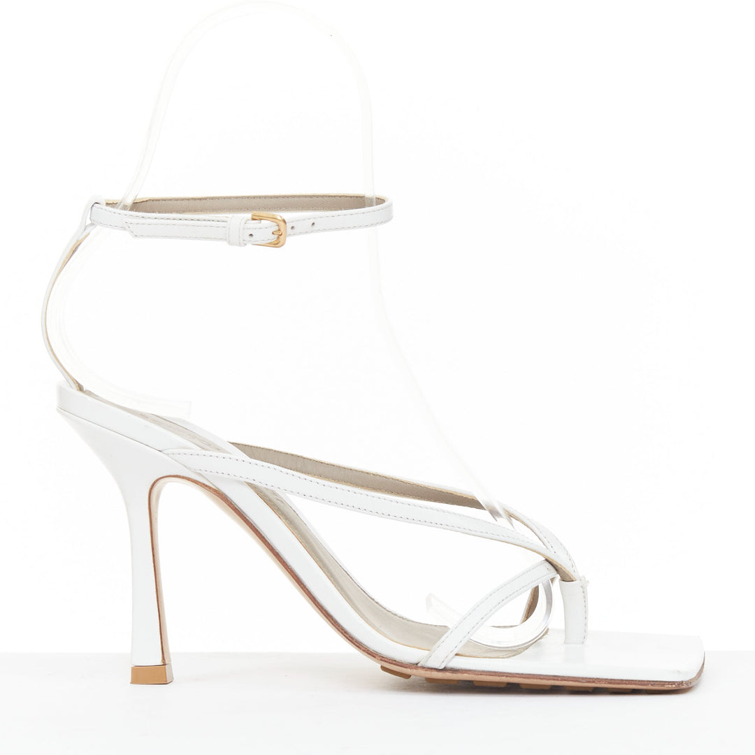 BOTTEGA VENETA Stretch white leather thong ankle strap square toe sandals EU35.5