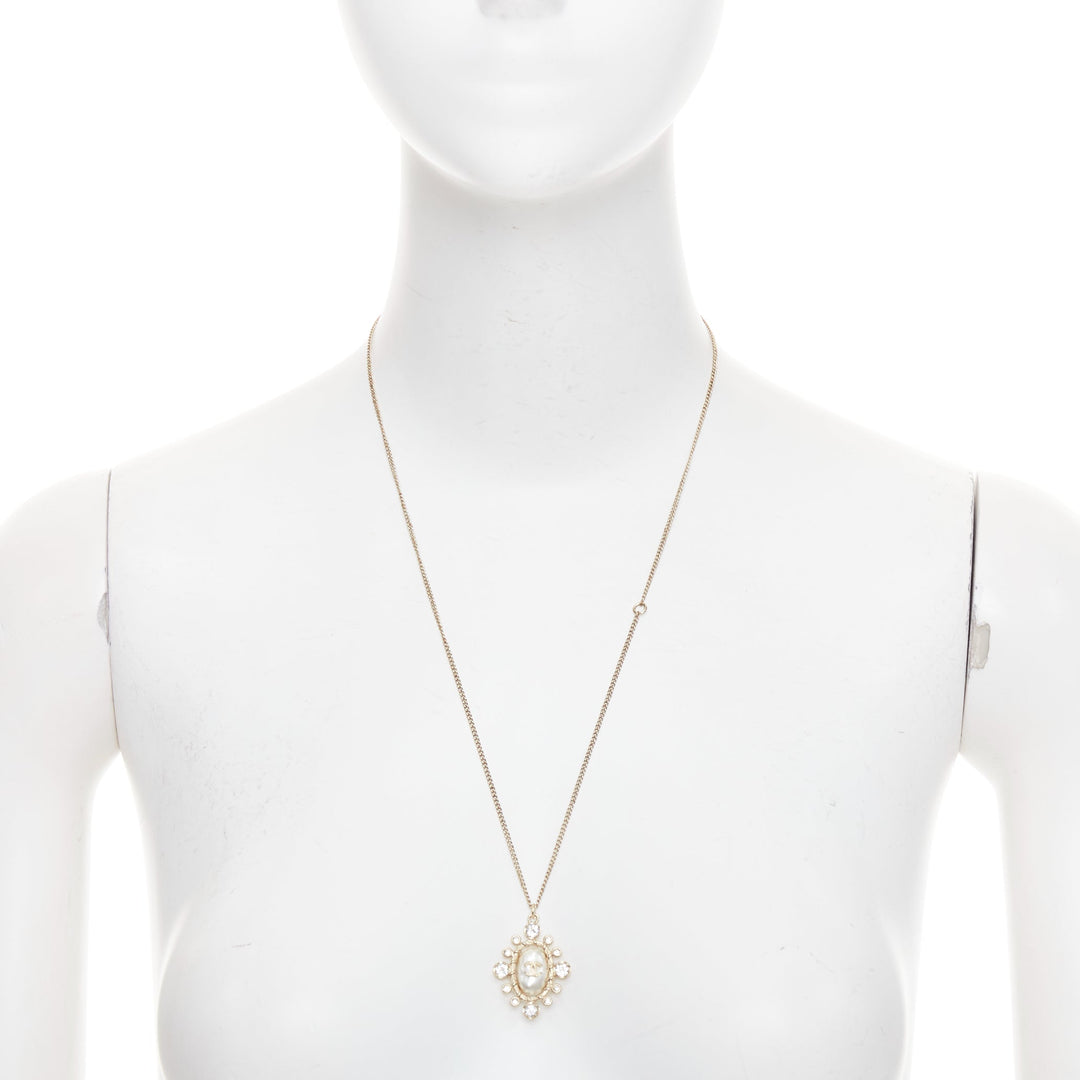 CHANEL 2020 crystal faux pearl pendant CC logo gold chain necklace