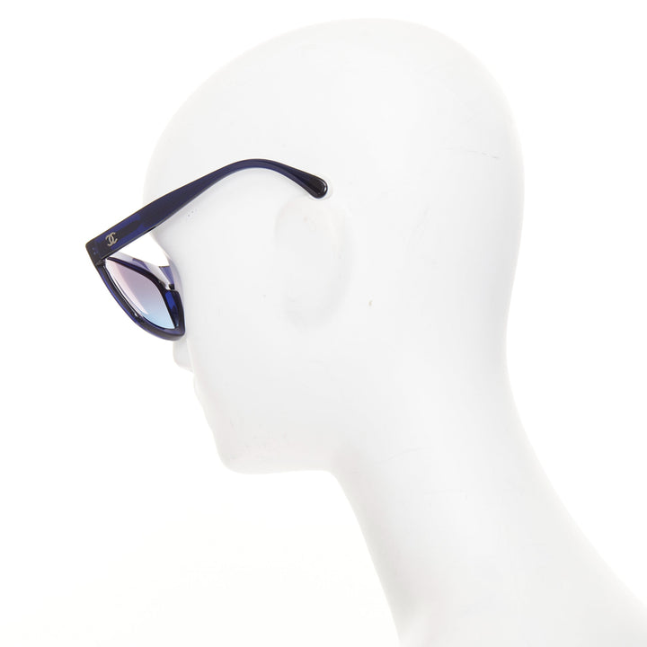 CHANEL 2019 Runway 71042A midnight blue acetate gradient lenses square sunglass