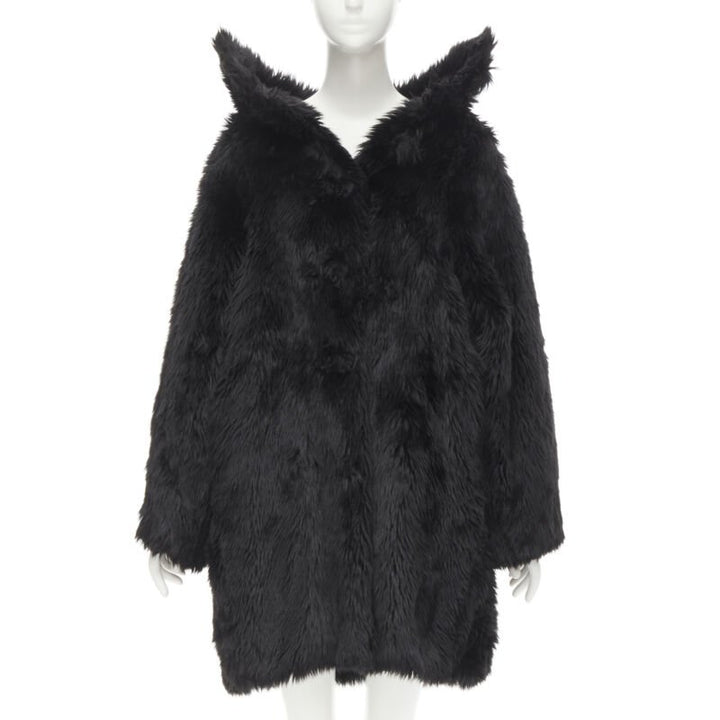 runway BALENCIAGA Demna Runway black faux fur Swing off shoulder coat FR34 XS