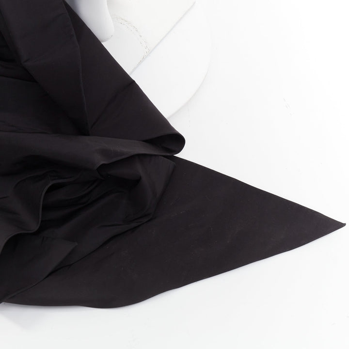 rare ALEXANDRE VAUTHIER COUTURE SS2017 Runway black tafetta bustle train top