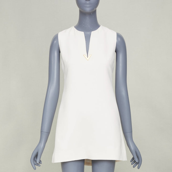 VALENTINO 2023 ivory wool silk crepe VGOLD logo metal plate neck dress IT38 XS