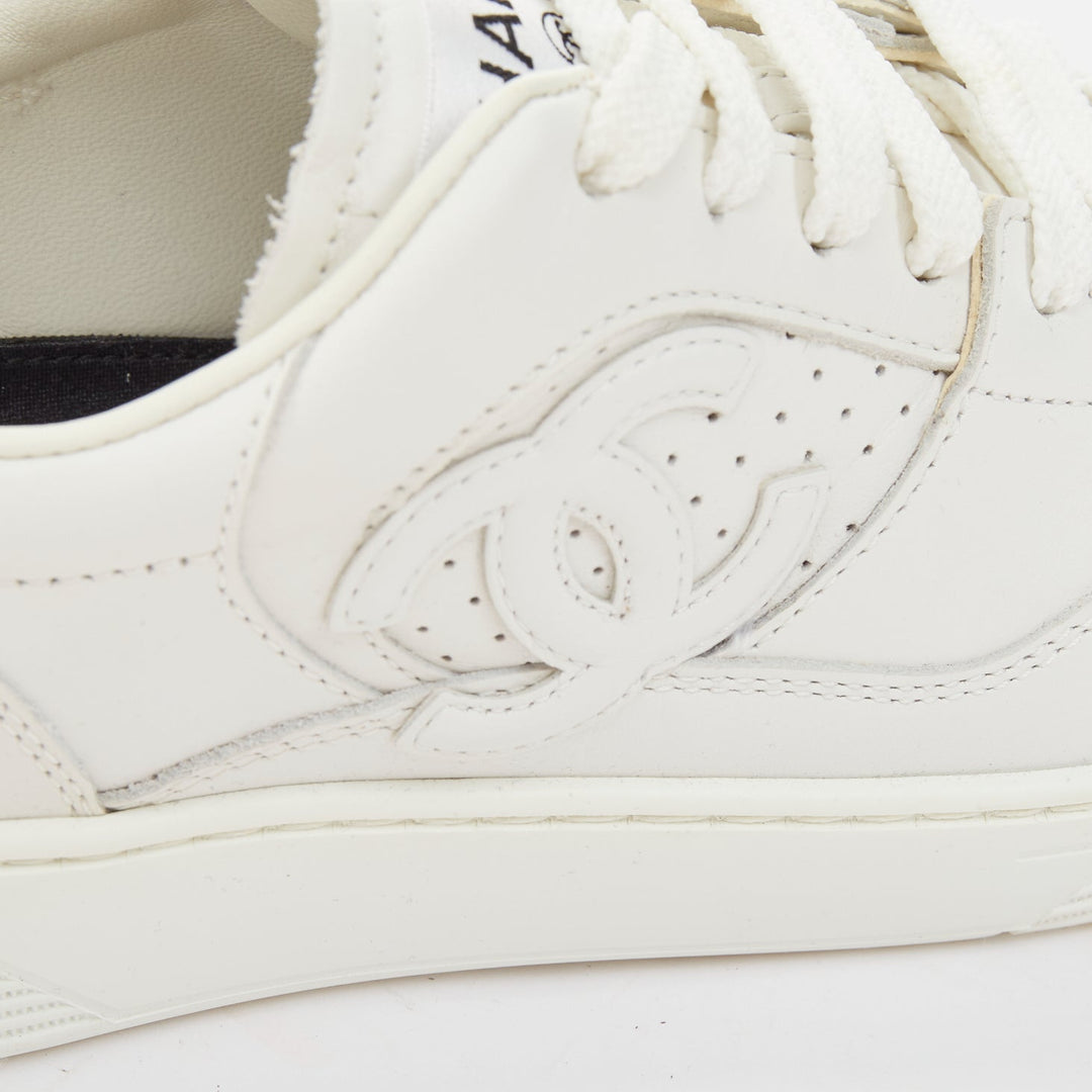CHANEL 2023 white calfskin perforated CC logo lowtop trainer court sneakers EU38