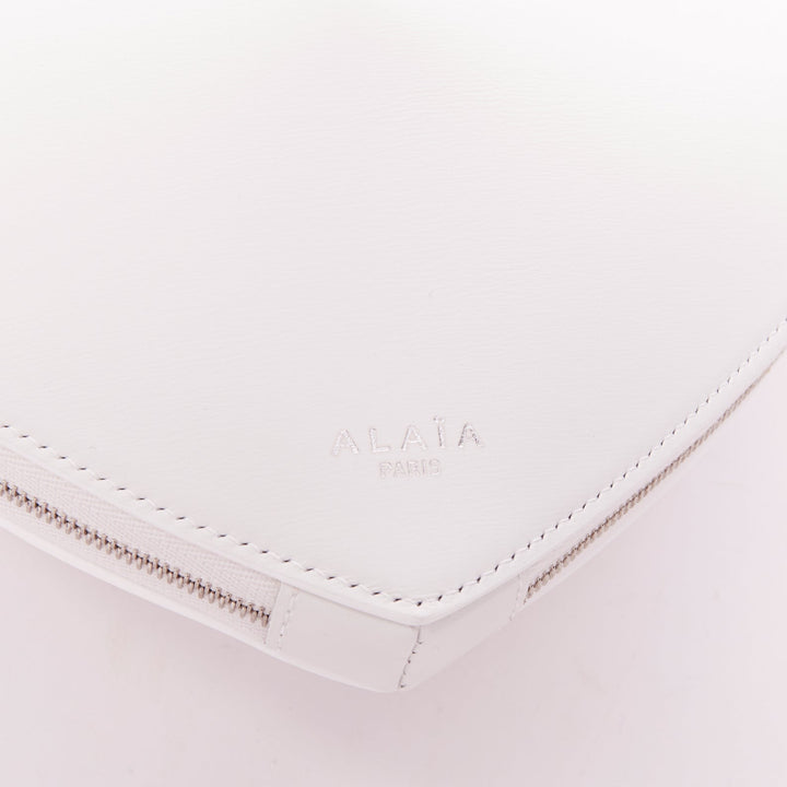 ALAIA 2022 Le Coeur white smooth calfskin sculptural leather heart crossbody bag