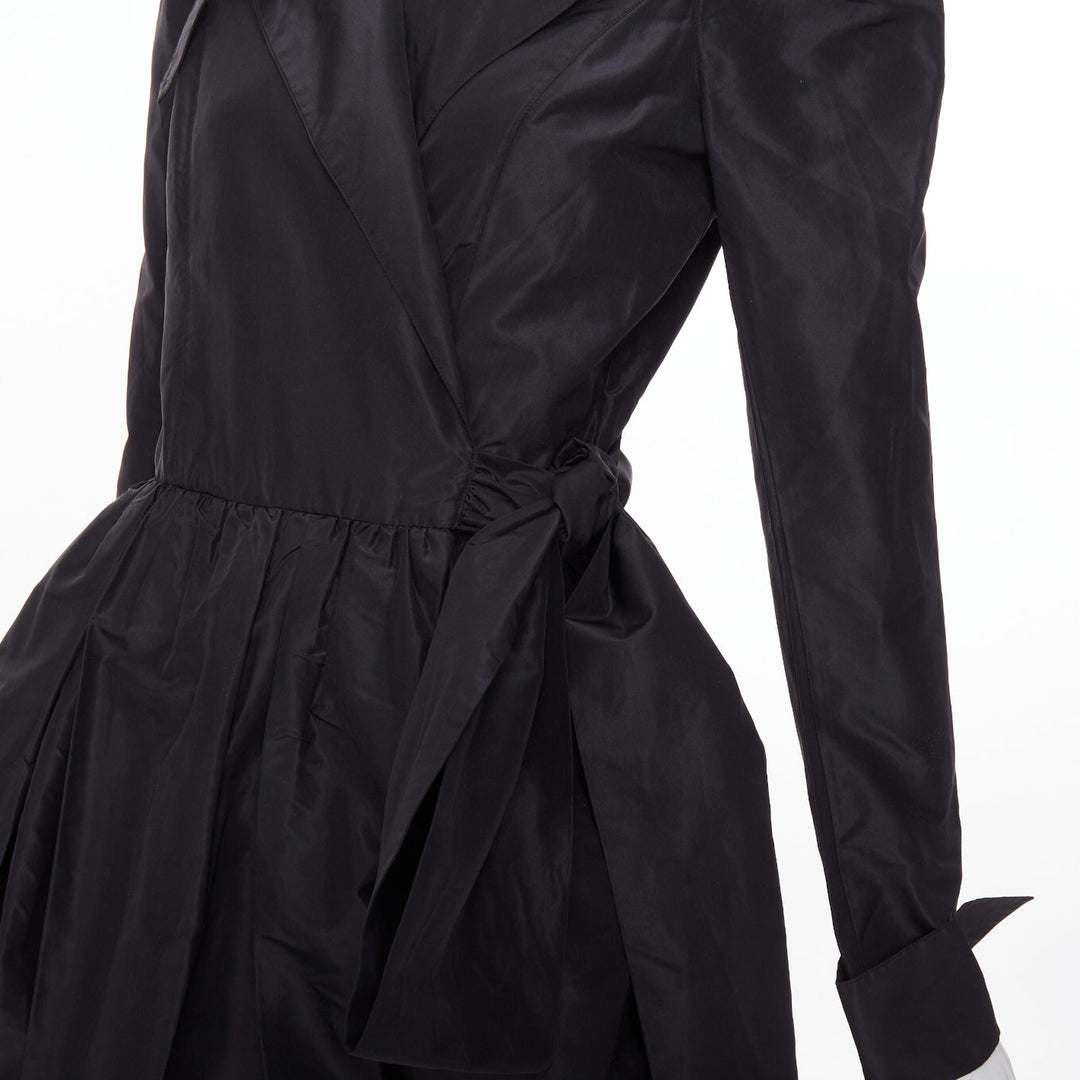 DIANE VON FURSTENBERG black scalloped lace hem silk taffeta wrap dress US8 L