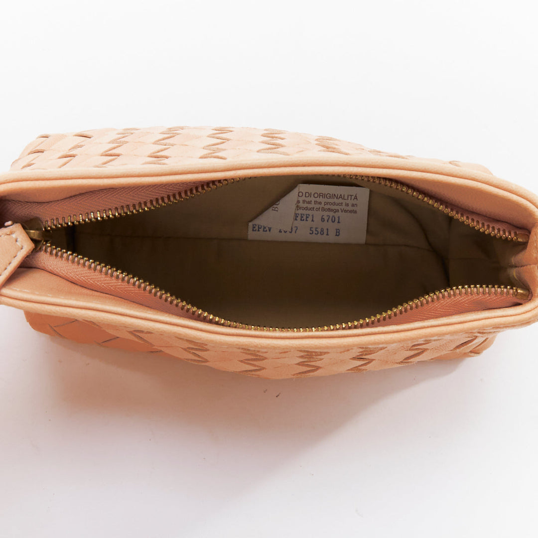 BOTTEGA VENETA light nude intrecciato leather woven zip pouch