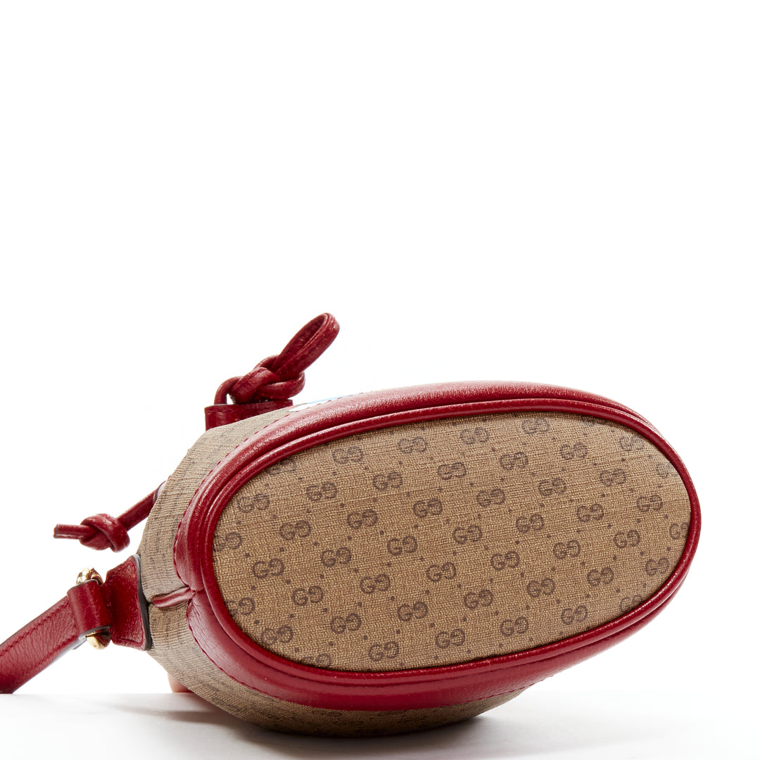 GUCCI DORAEMON 2021 Limited GG Supreme red drawstring crossbody bucket bag