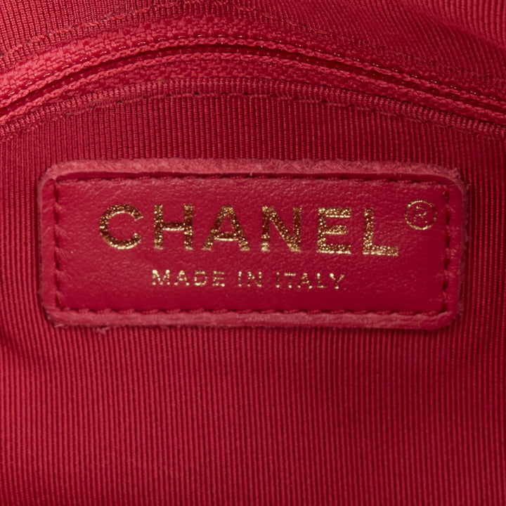 CHANEL 2020 Fashion Therapy Quilted Lambskin small gold hardware bowling bag