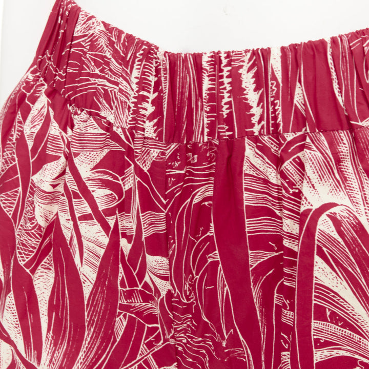 RED VALENTINO 2020 Tropical Parrot high waist casual red cream shorts IT36 XXS