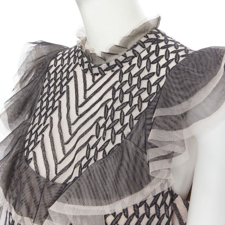 BCBG MAX AZRIA black beige embroidered rufflle tulle flutter gown dress US6 M