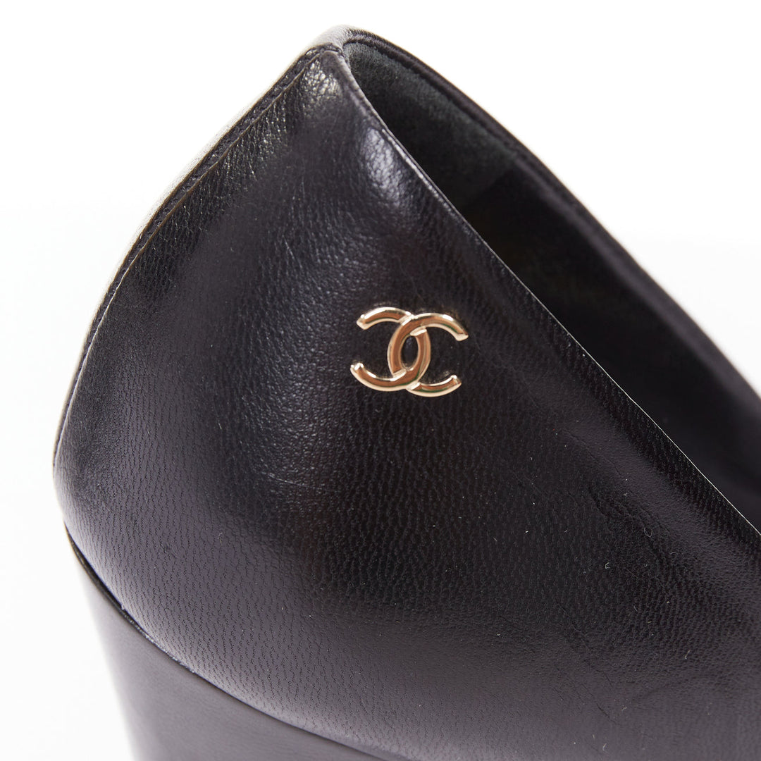 CHANEL black leather silver CC logo velvet toe cap round toe block pumps EU39.5