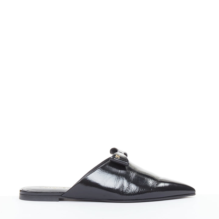CHANEL 25P black patent leather silver CC logo bow pointy mule slippers EU37.5