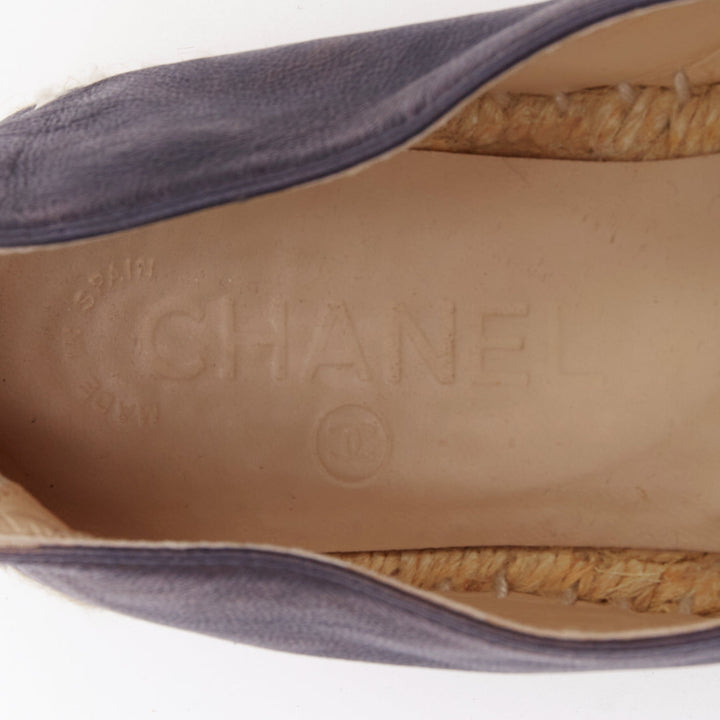 CHANEL navy lambskin leather CC logo applique jute espadrille shoes EU37