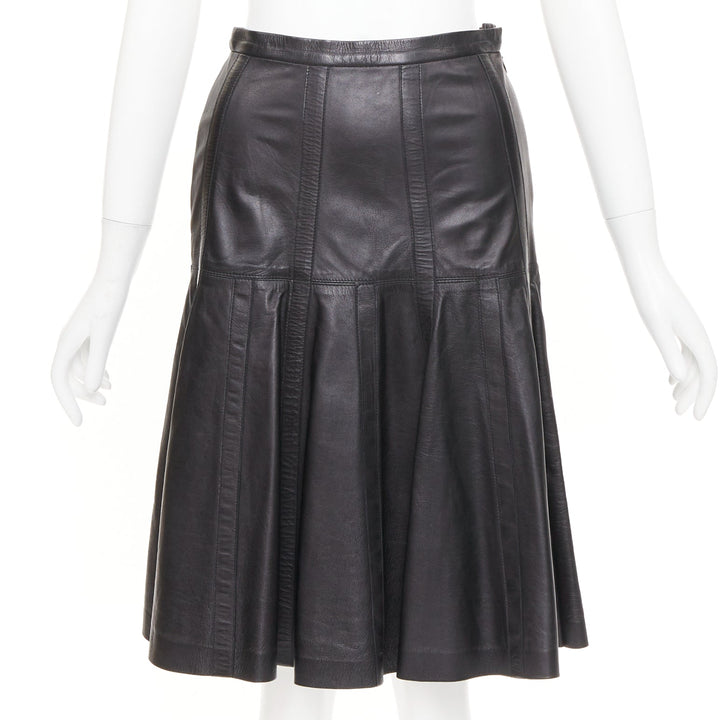 OSCAR DE LA RENTA black genuine leather silk lined fit flare skirt US0 XS