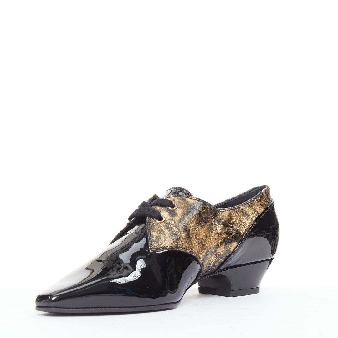 CHANEL 2018 Runway Forest Fairies black gold pointed square toe CC oxford EU38.5