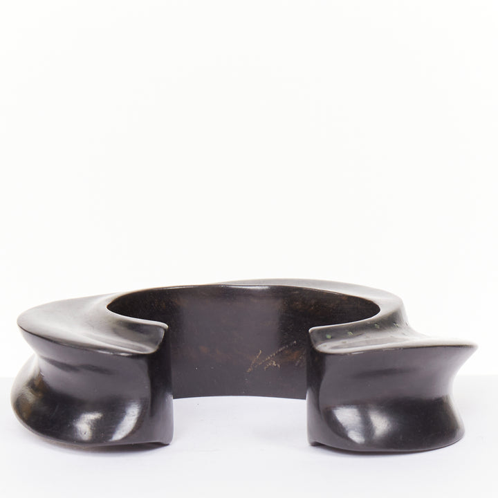 rare PATRICIA VON MUSULIN  Vintage 1990s Modernism ebony wood gold dot bangle