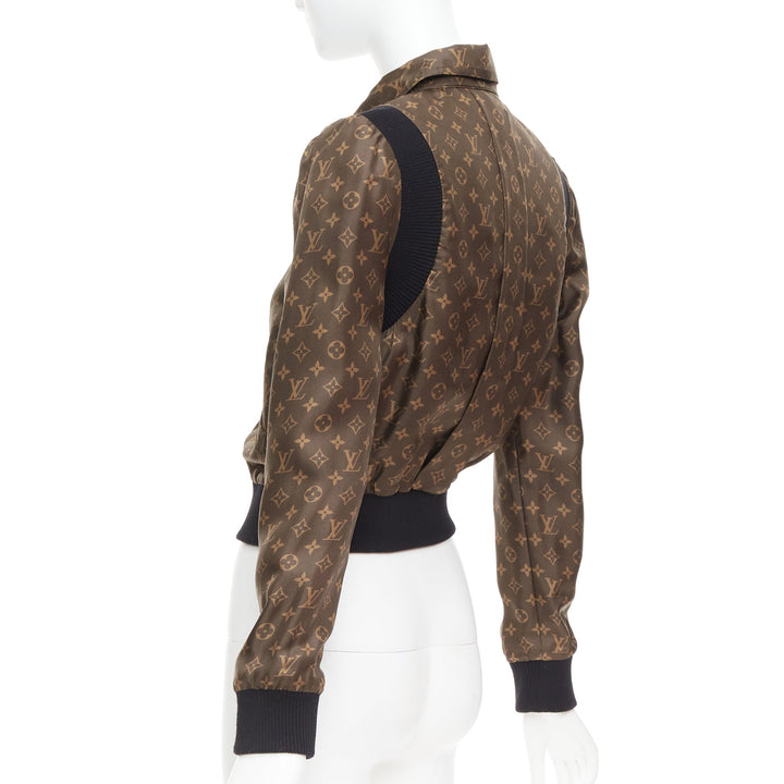 LOUIS VUITTON 2021 Reversible LV monogram cropped bomber jacket FR36 S