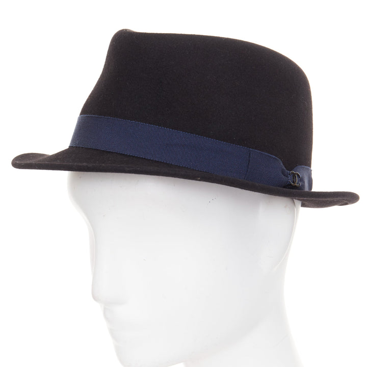 CHANEL 2011 black rabbit felt  navy ribbon trim CC logo fedora hat M