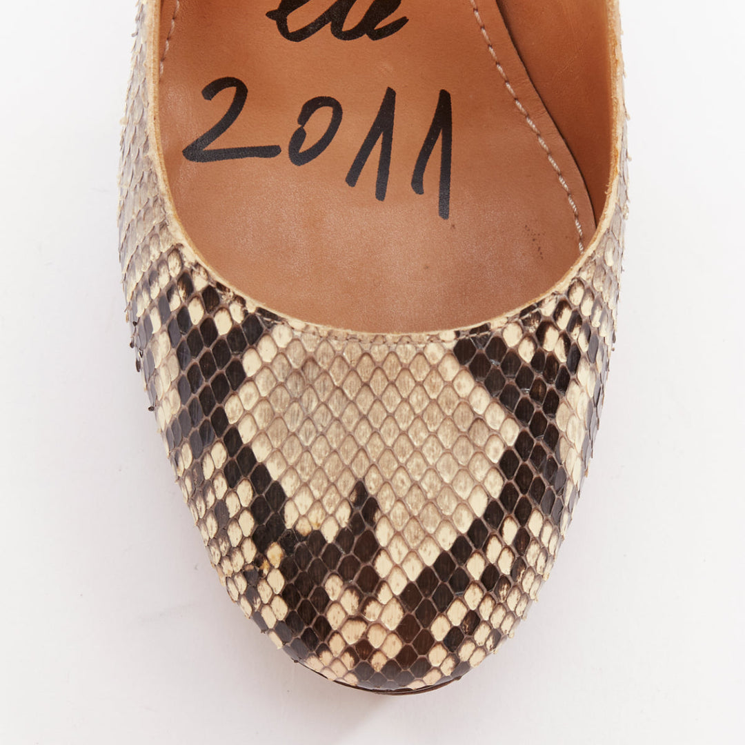 LANVIN 2011 beige scaled leather brown wood platform pumps EU36.5