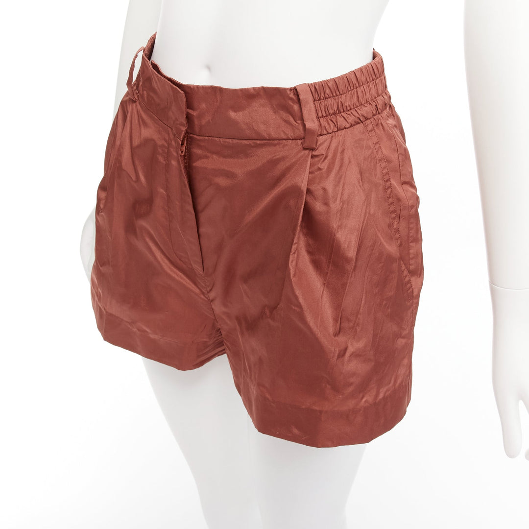 VALENTINO 2021 Piccioli 100% silk brick red high waisted dress shorts IT36 XXS